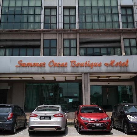 Summer Oscar Boutique Hotel سوبانغ جايا المظهر الخارجي الصورة