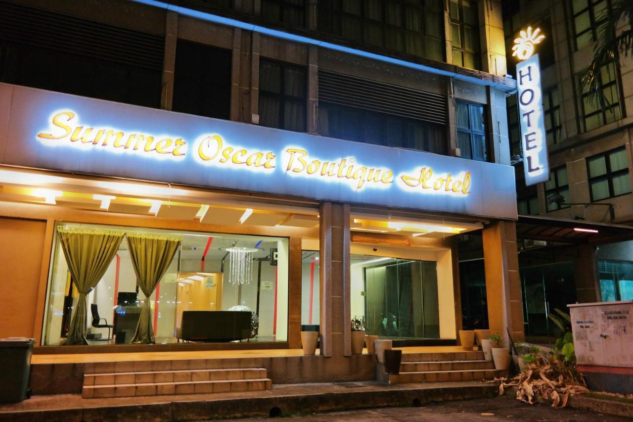 Summer Oscar Boutique Hotel سوبانغ جايا المظهر الخارجي الصورة