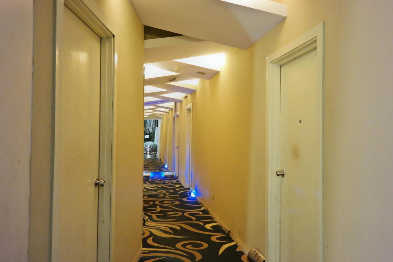 Summer Oscar Boutique Hotel سوبانغ جايا المظهر الخارجي الصورة